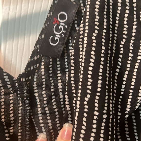 Gigio Romper size Small - Picture 5 of 6